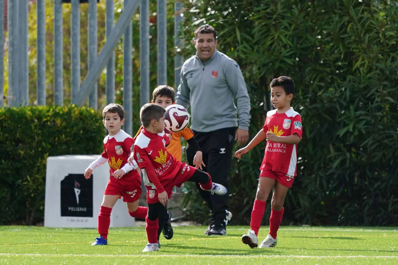 La jornada del fútbol base en Salamanca, en imágenes