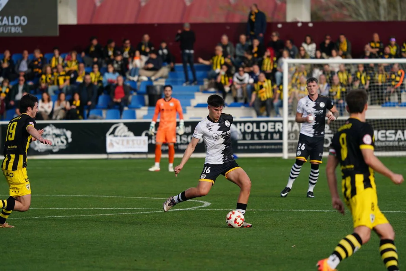 Las mejores imágenes del Unionistas-Barakaldo de la jornada 15 de la Primera RFEF