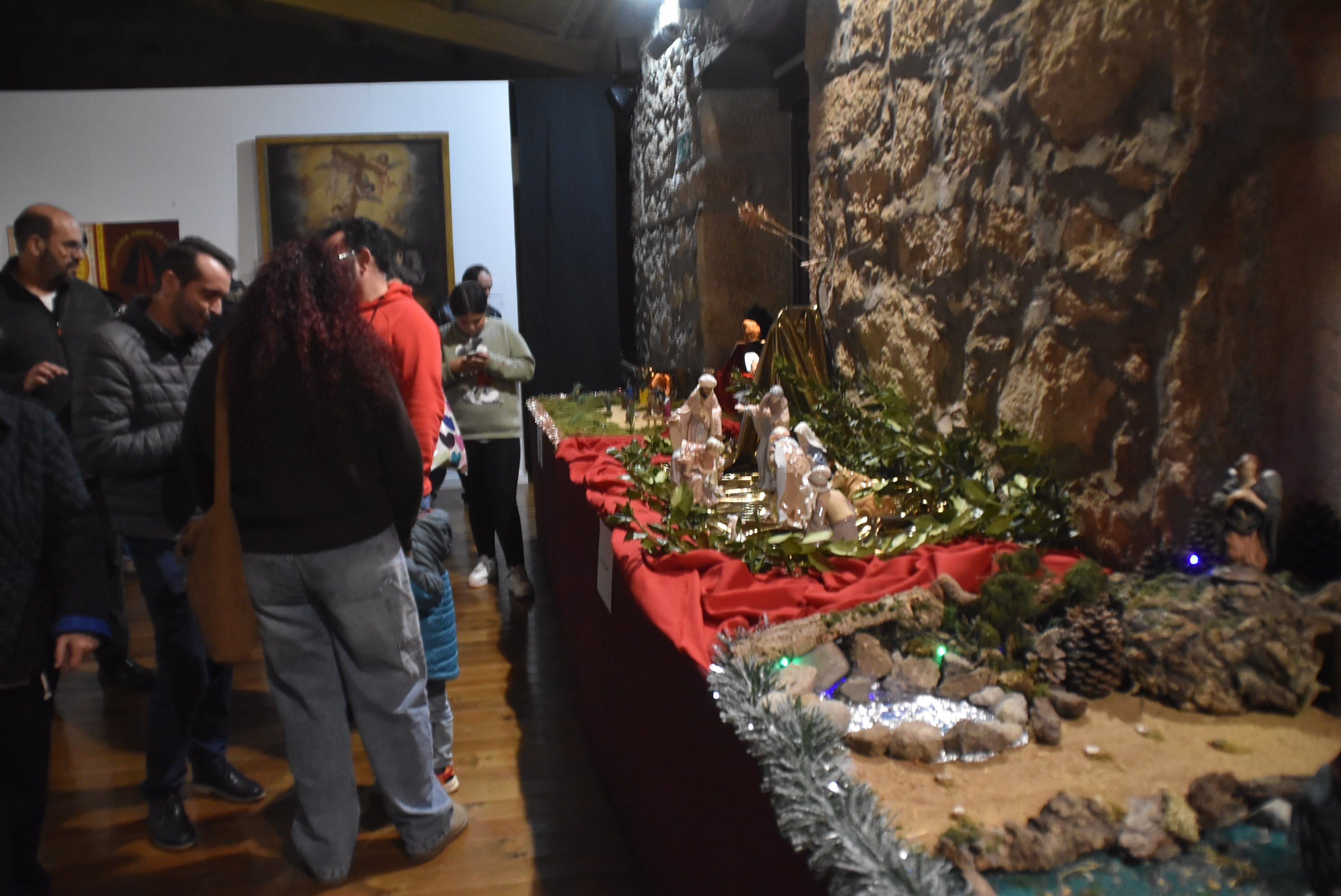 Béjar presume de tradición belenística en la muestra de la Hermandad de Jesús Nazareno