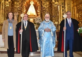 La cofradía de la Virgen del Castañar en Béjar renueva la ceremonia del cambio de varas