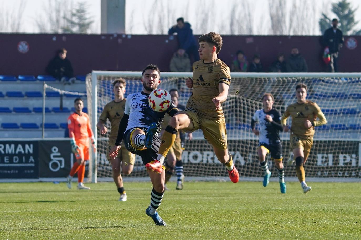 Las mejores imágenes del polémico empate entre Unionistas y la Real Sociedad B este domingo