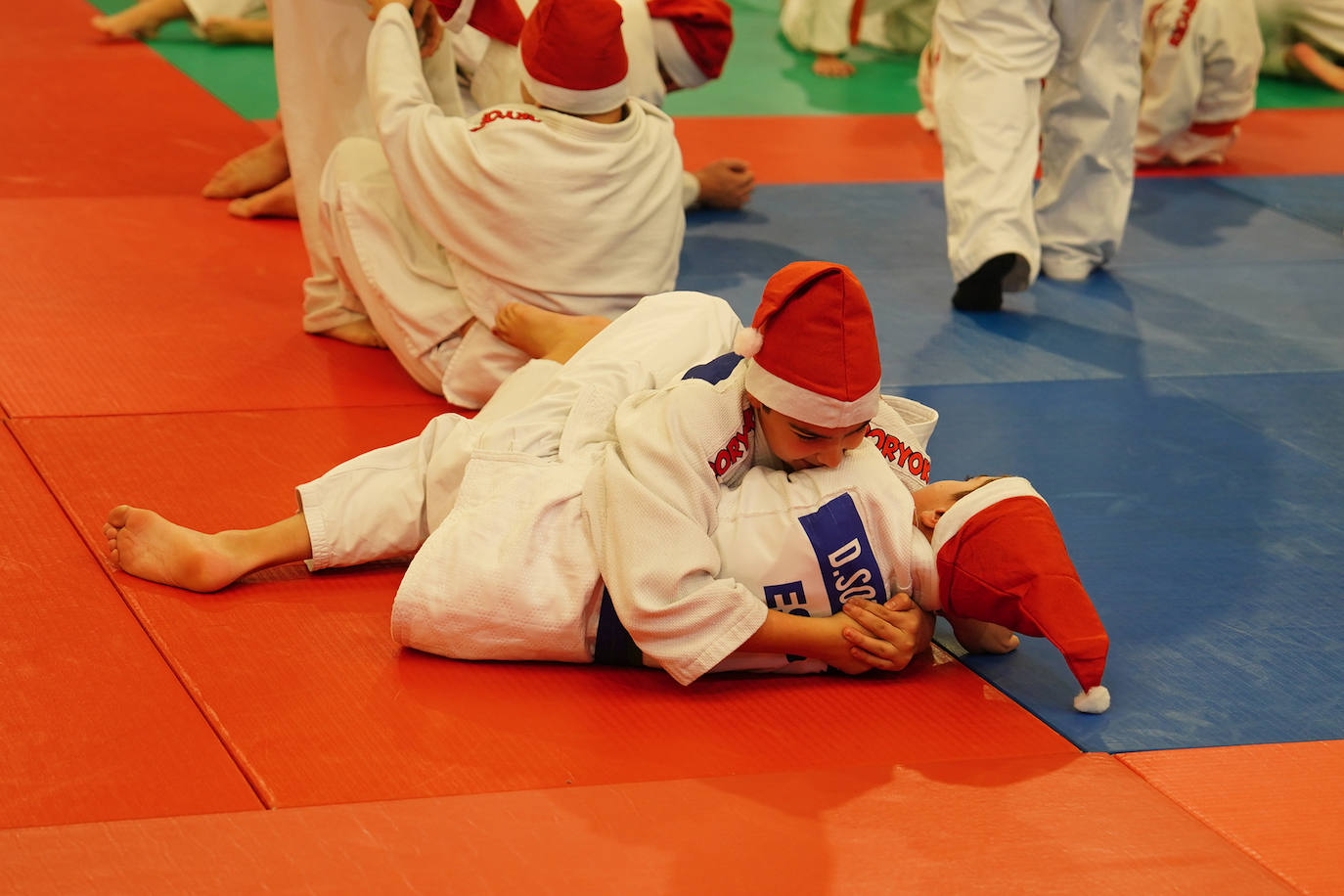 600 jóvenes judokas en el Festival de Navidad