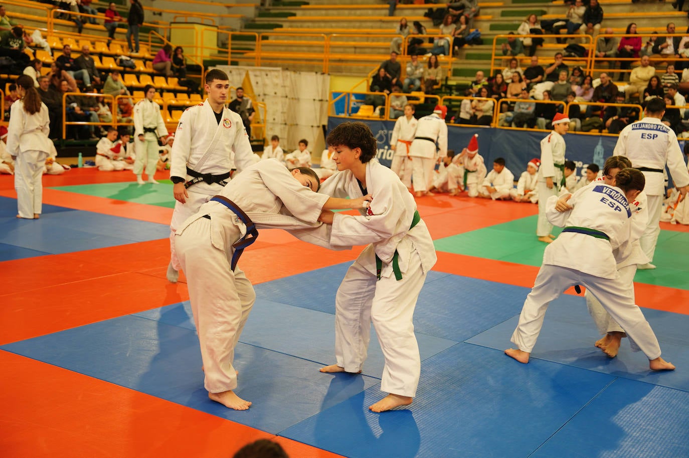 600 jóvenes judokas en el Festival de Navidad