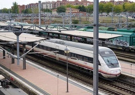 El tren rápido que conecta Salamanca con Madrid.