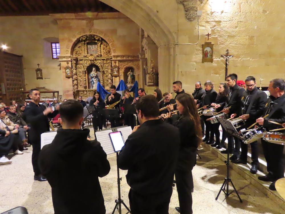 Brillante concierto de Navidad en la iglesia de Villoria