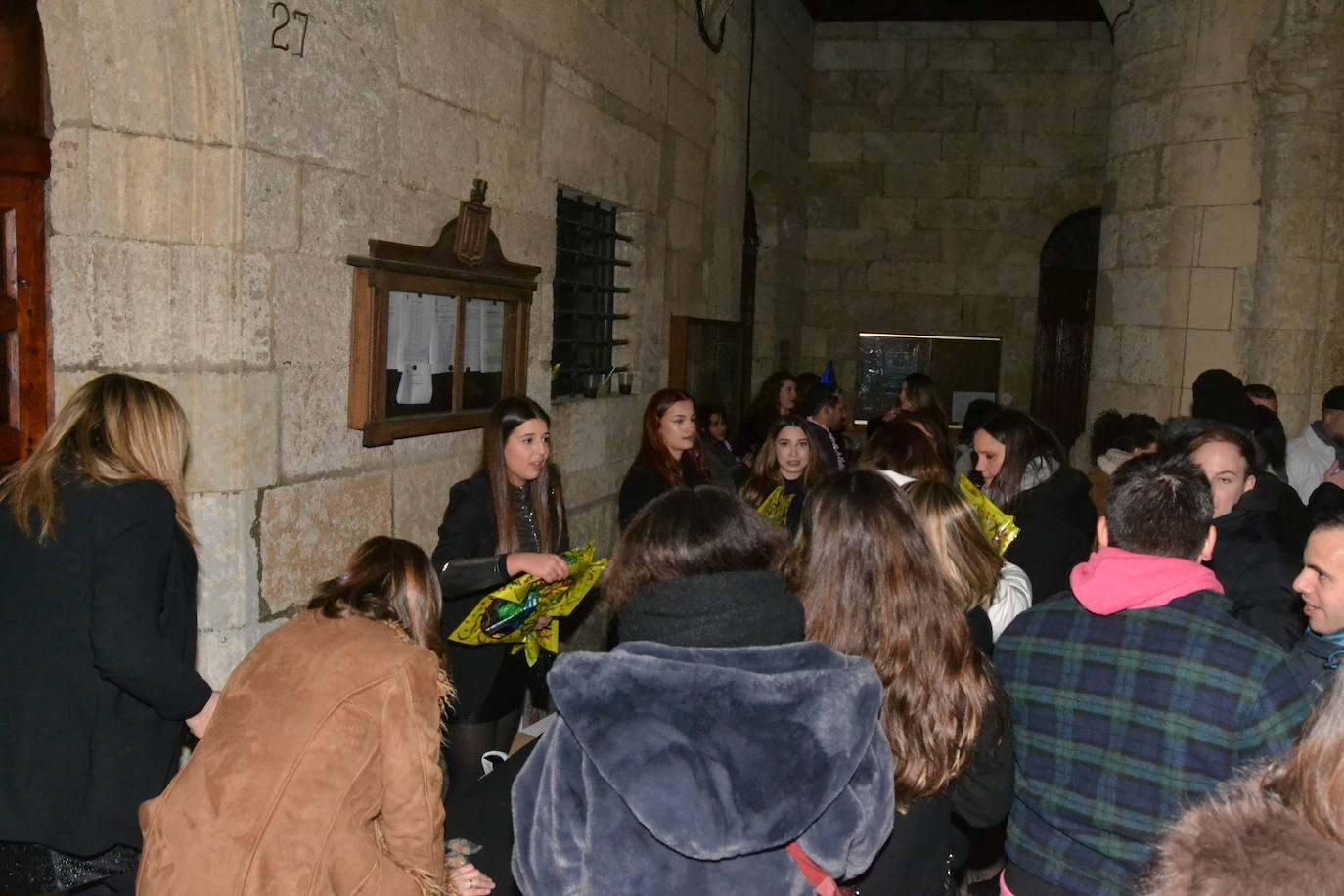 Los jóvenes de Ciudad Rodrigo festejan la entrada al 2025