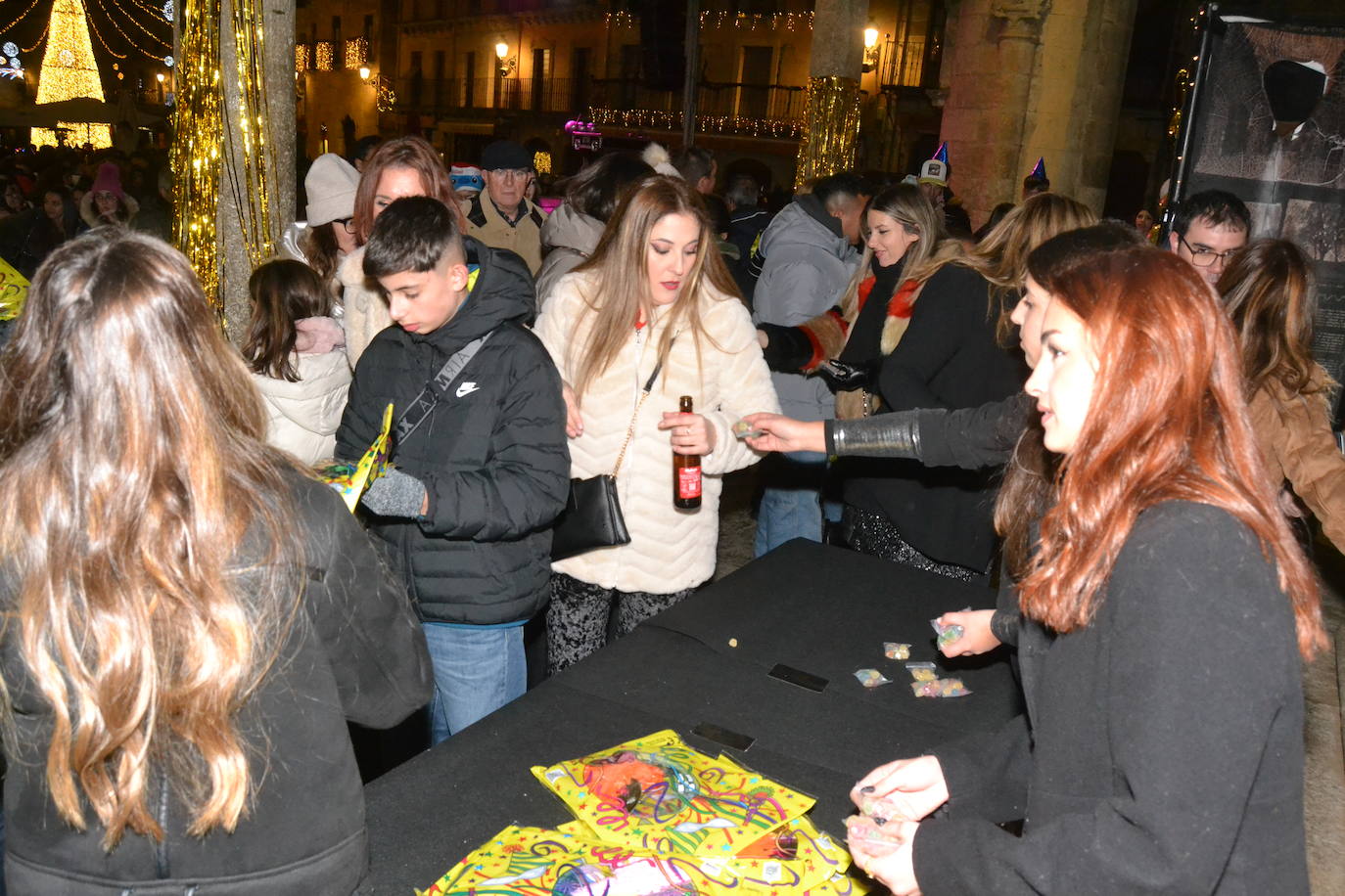 Los jóvenes de Ciudad Rodrigo festejan la entrada al 2025