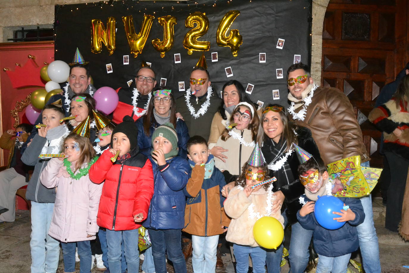 Los jóvenes de Ciudad Rodrigo festejan la entrada al 2025