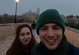 Angelica Spagnolo y Andrea Ticali en el Puente Romano.