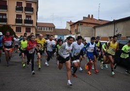 Inicio de la carrera absoluta de San Cristóbal de la Cuesta.