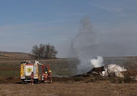 Los Bomberos de Salamanca en el lugar del incendio.