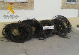 Cable de cobre recuperado por la Guardia Civil tras otra sustracción en la provincia.