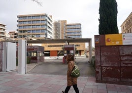 Entrada a las oficina de la Seguridad Social de Salamanca.