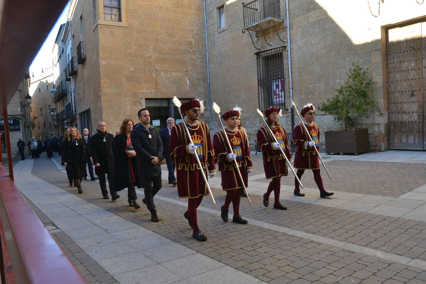 Ciudad Rodrigo arropa a San Sebastián en su marcha a la Catedral