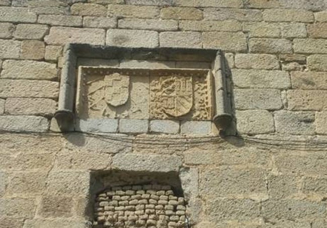 Escudos del palacio de Mancera.