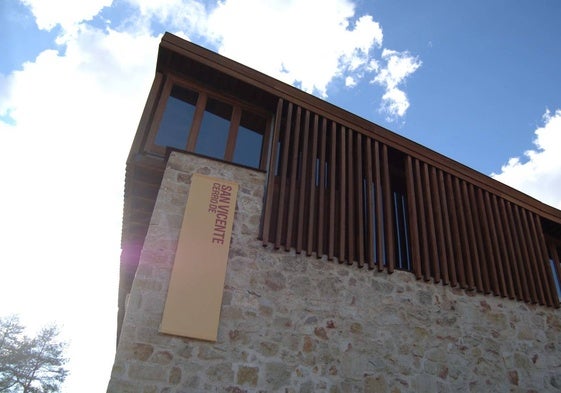 Exterior del edificio que albergará el Museo del Cerro de San Vicente.