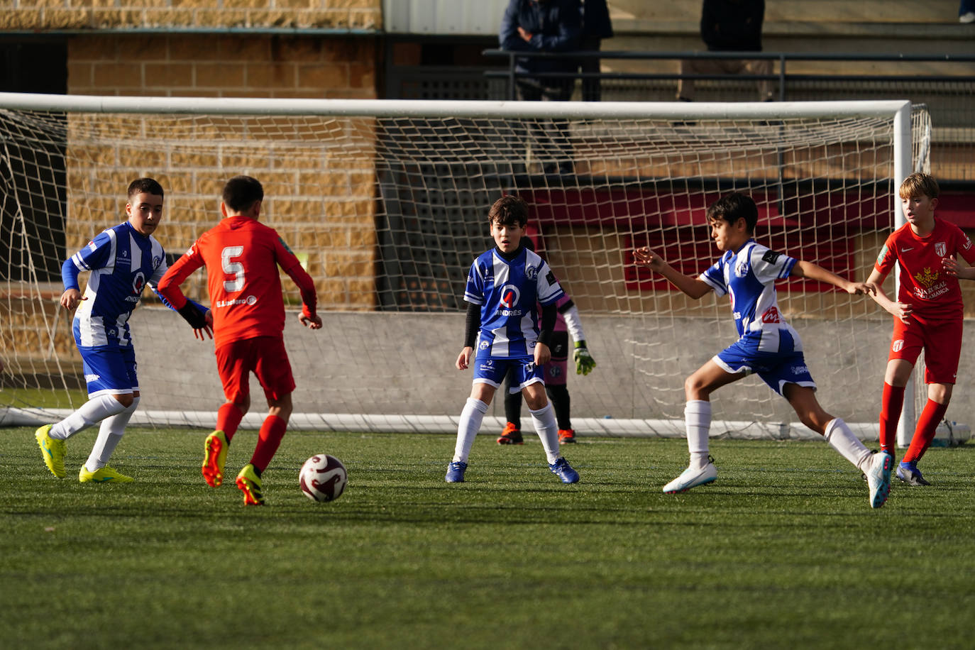 Las mejores imágenes de la jornada 12 en el fútbol base