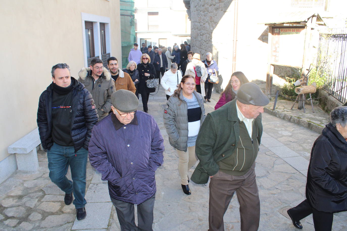 San Antón celebra su día de fiesta en Puerto de Béjar