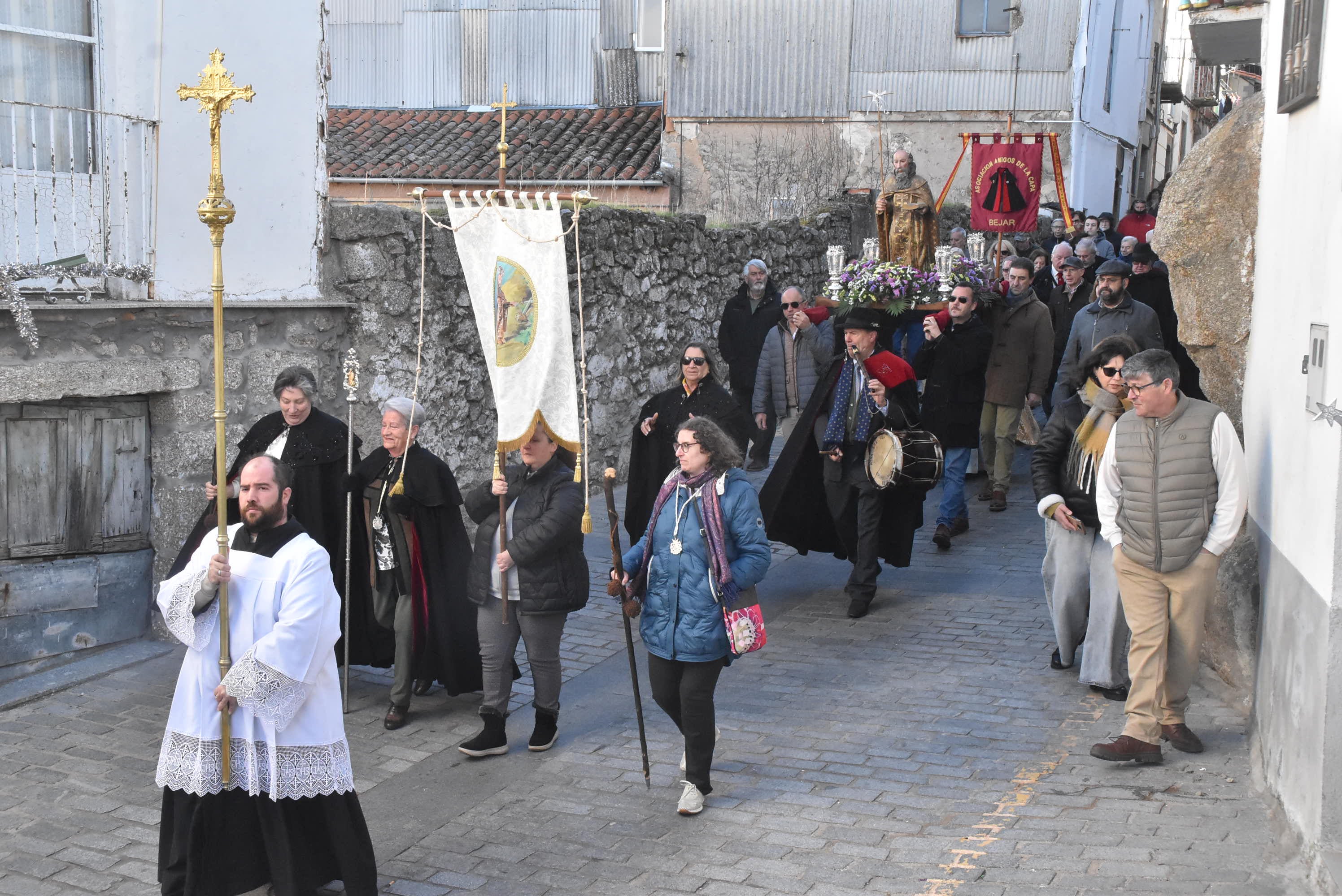 San Antón renueva la protección a los animales en Béjar