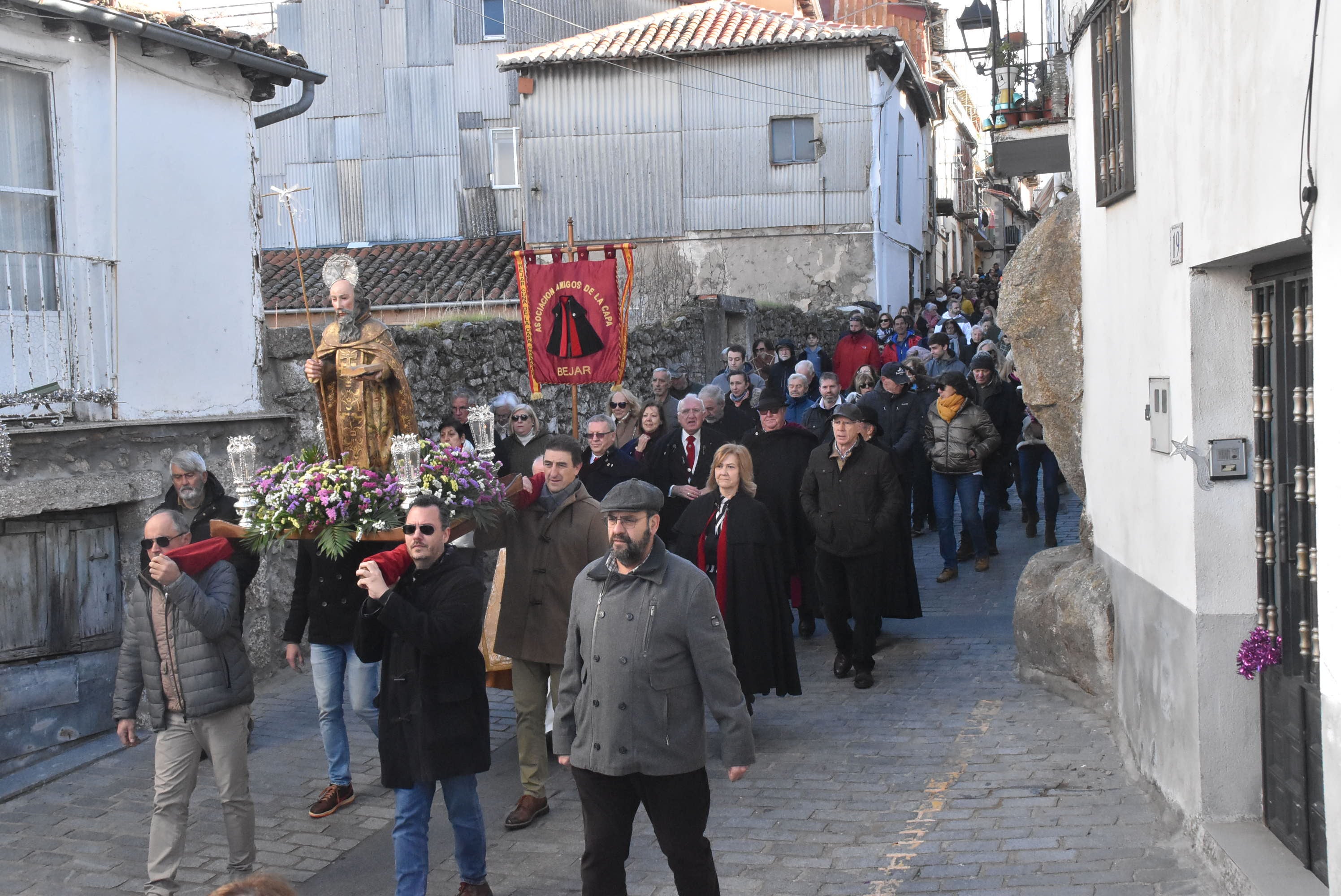 San Antón renueva la protección a los animales en Béjar