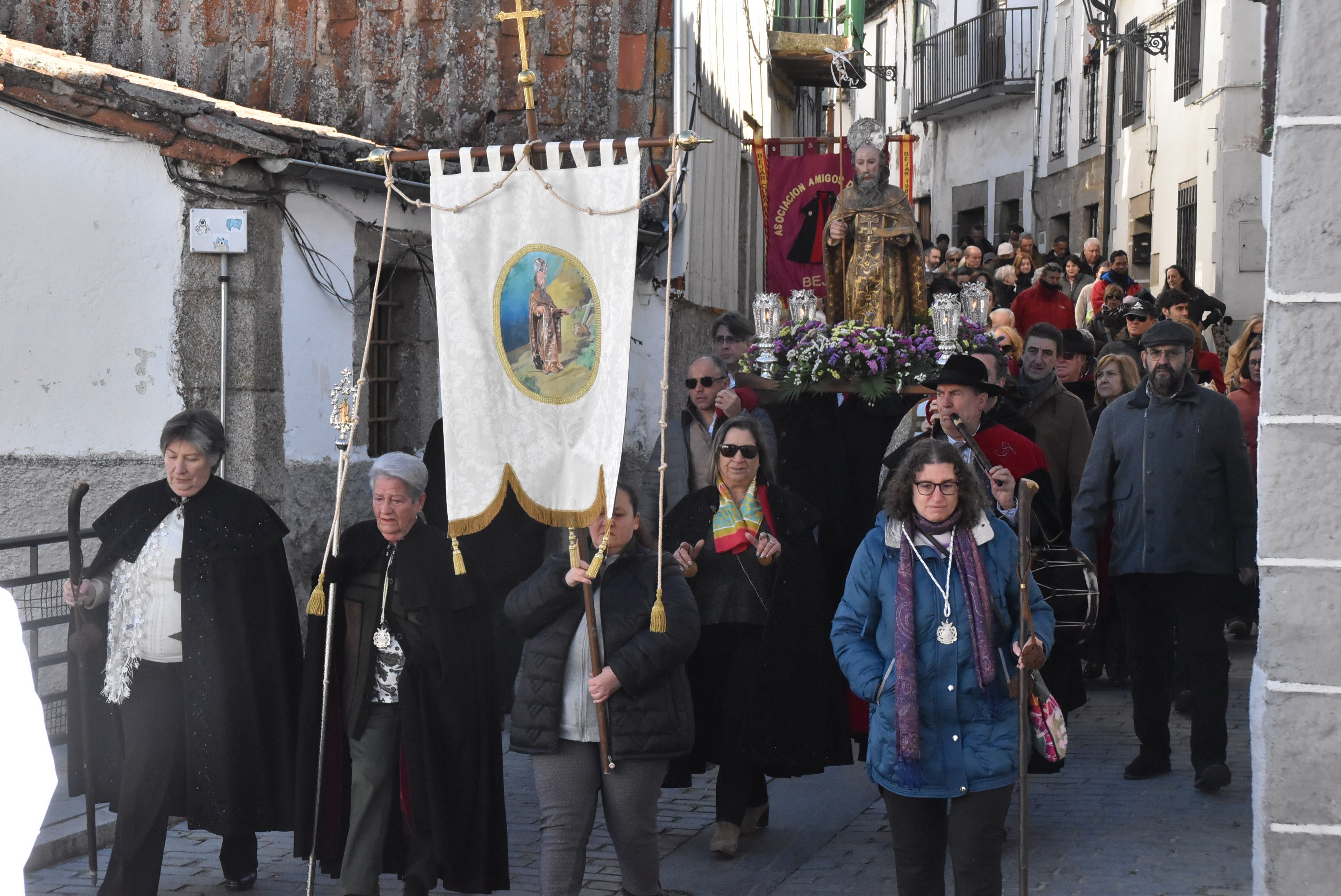 San Antón renueva la protección a los animales en Béjar