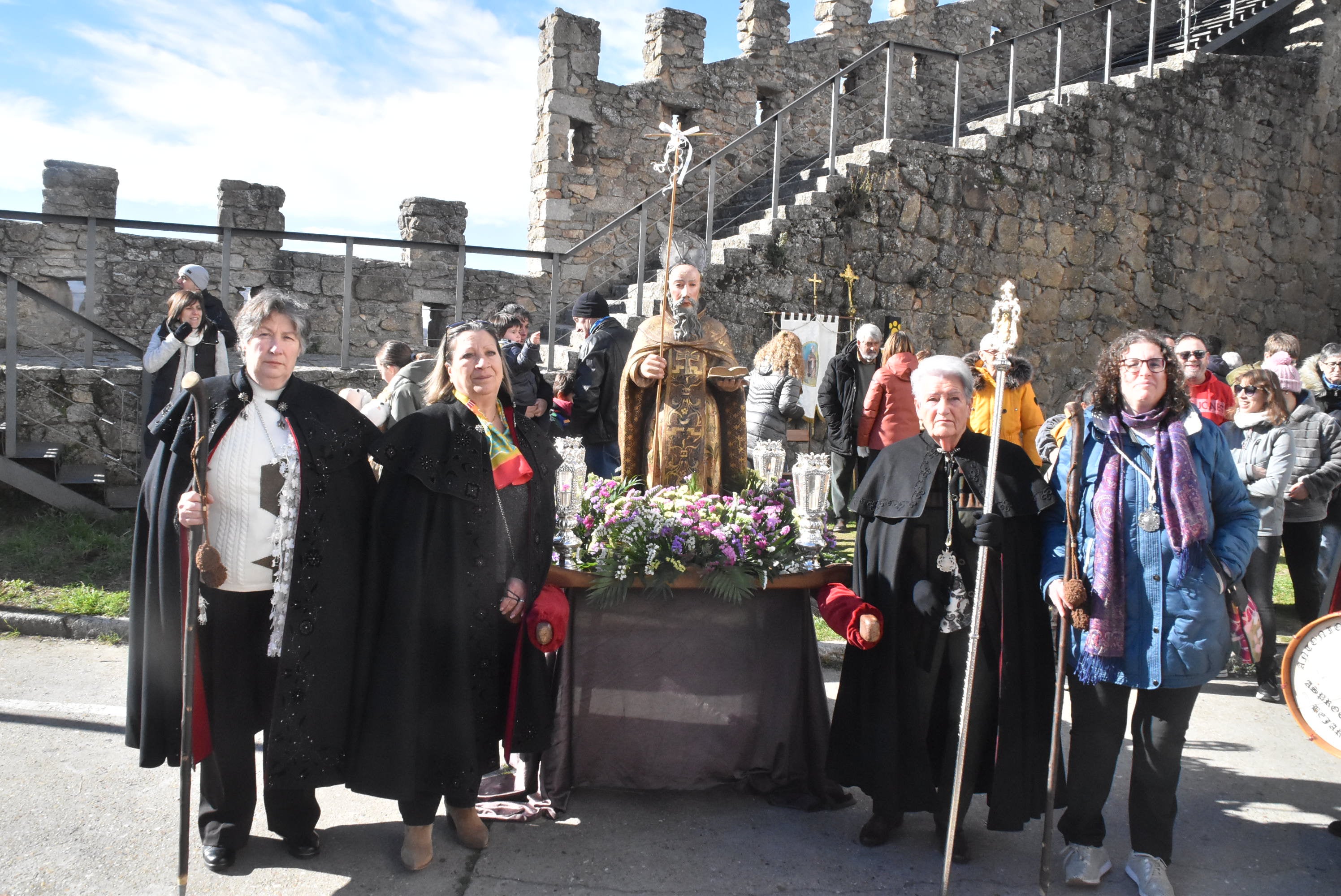 San Antón renueva la protección a los animales en Béjar