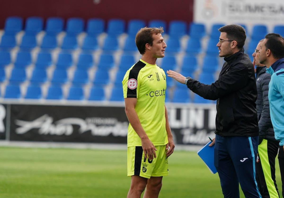 Pablo García en el Reina en su etapa en Ceuta.