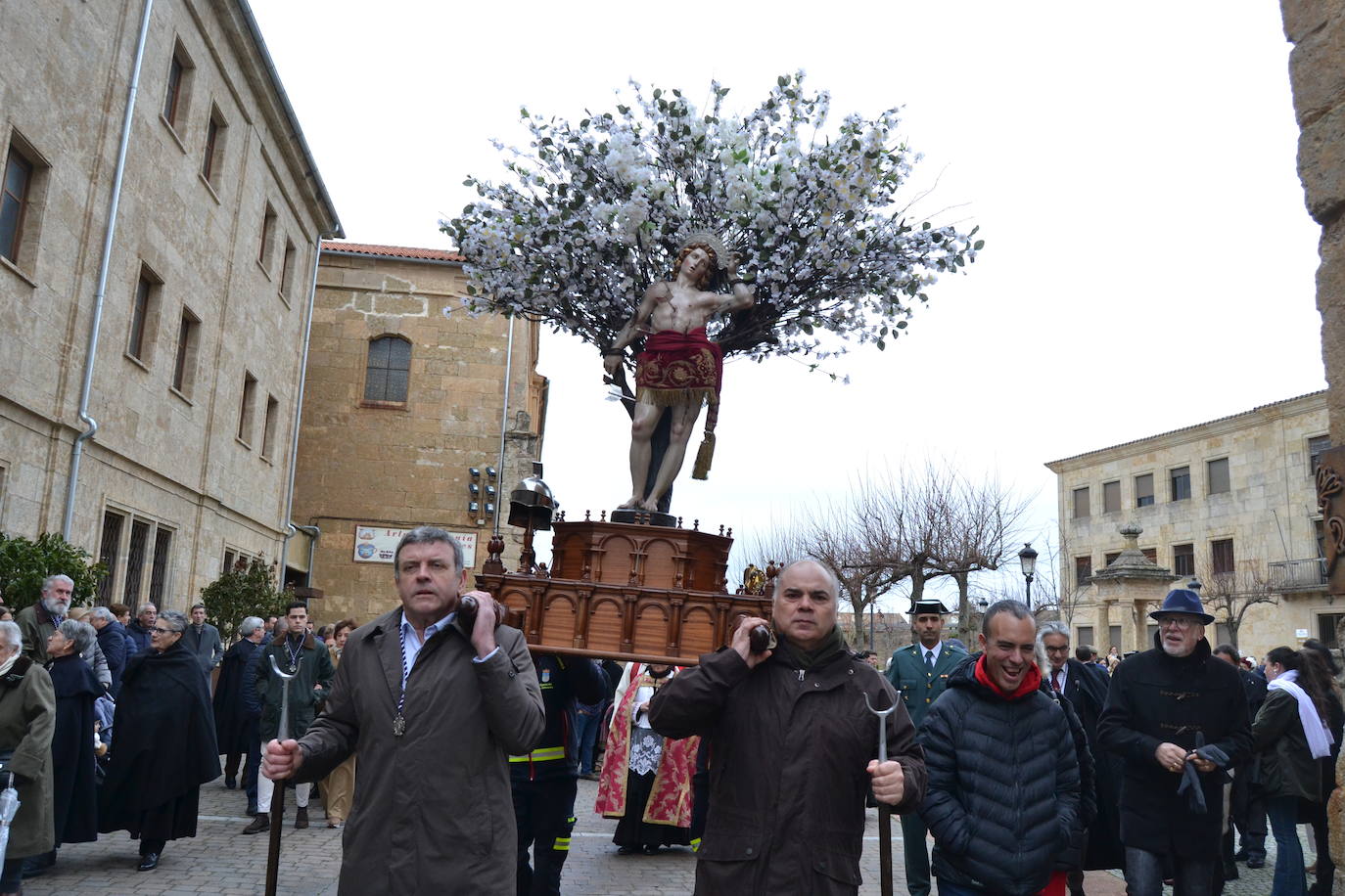 Populosa procesión del patrón de Ciudad Rodrigo