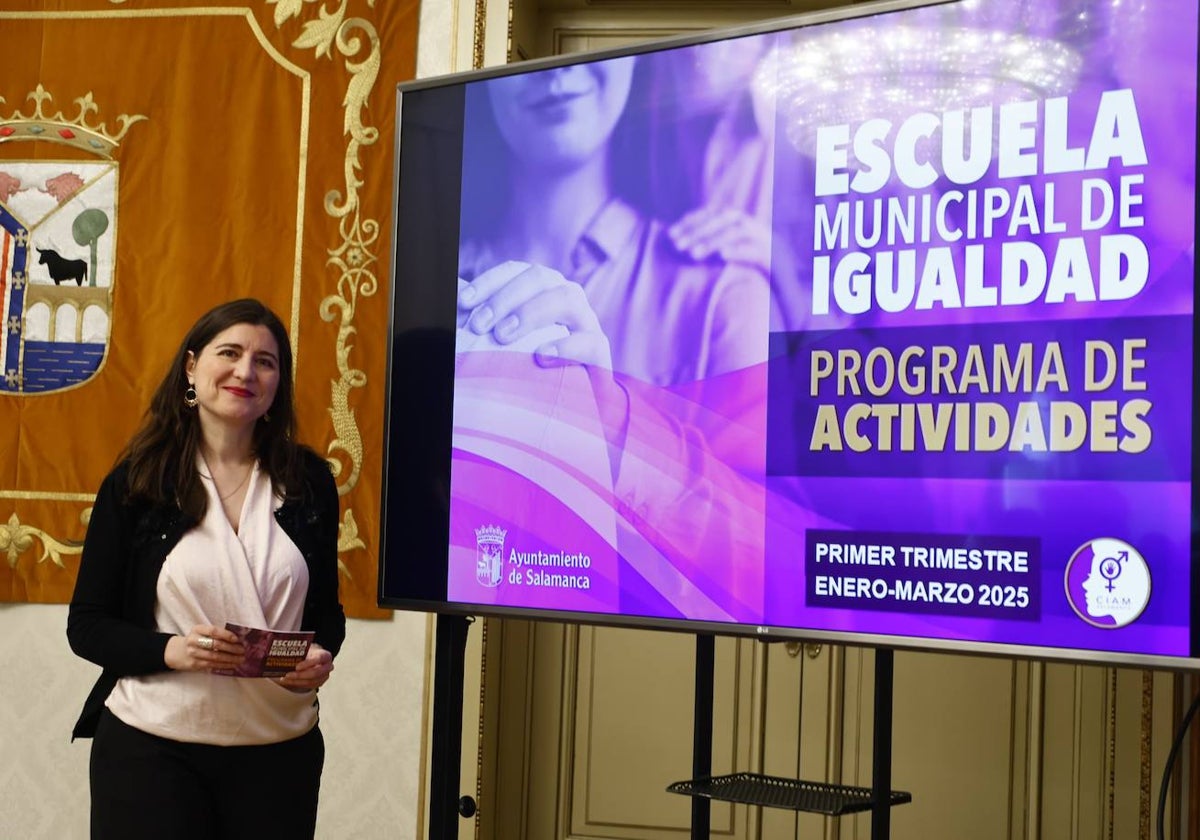 La concejala de Igualdad, Miryam Rodríguez, este lunes en el Ayuntamiento.