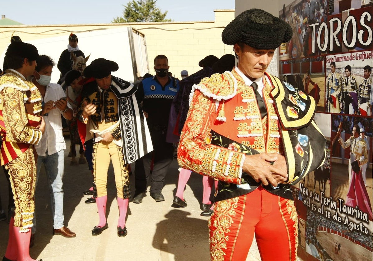 El Capea, en el patio de cuadrillas de la plaza de toros de Guijuelo.