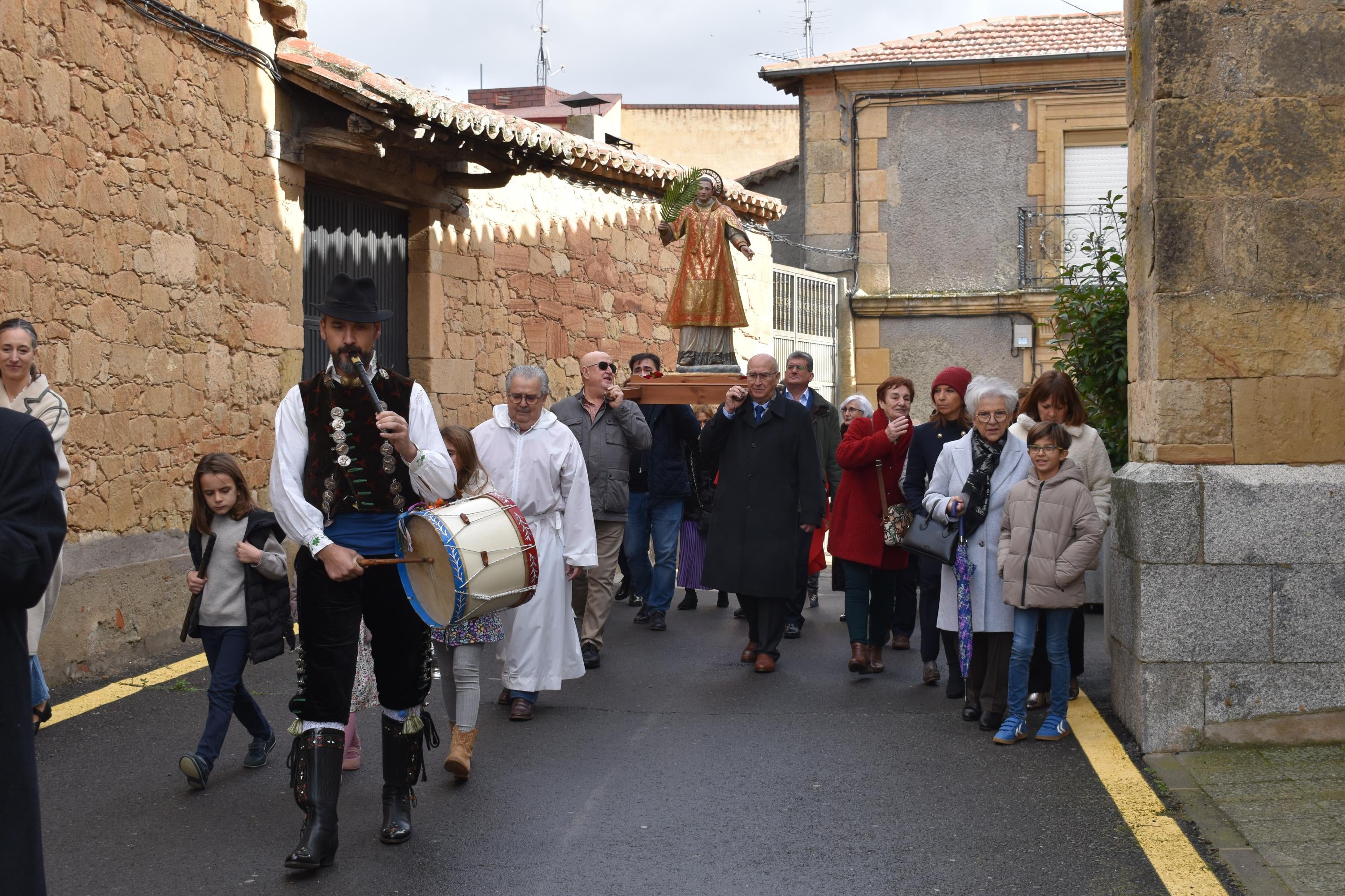 Cabrerizos despide las fiestas en honor a San Vicente con los actos religiosos