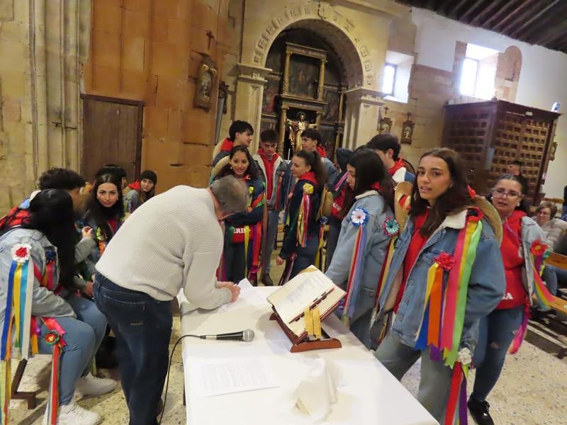 Los quintos alegran las calles de Villoria