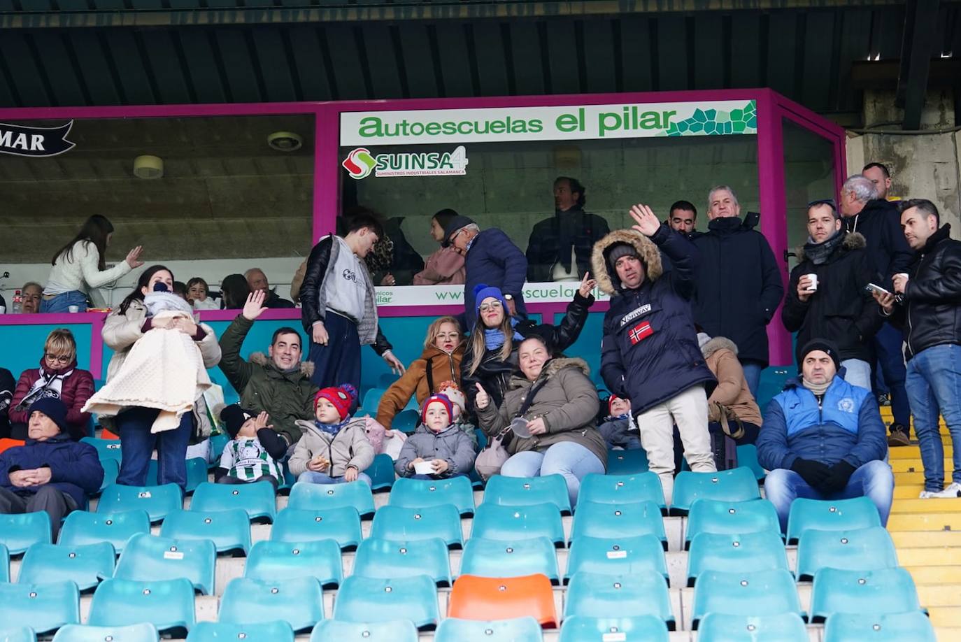 El Helmántico quiere &#039;apretar&#039; en el derbi: búscate en la grada en el partido entre el Salamanca UDS y el CD Guijuelo