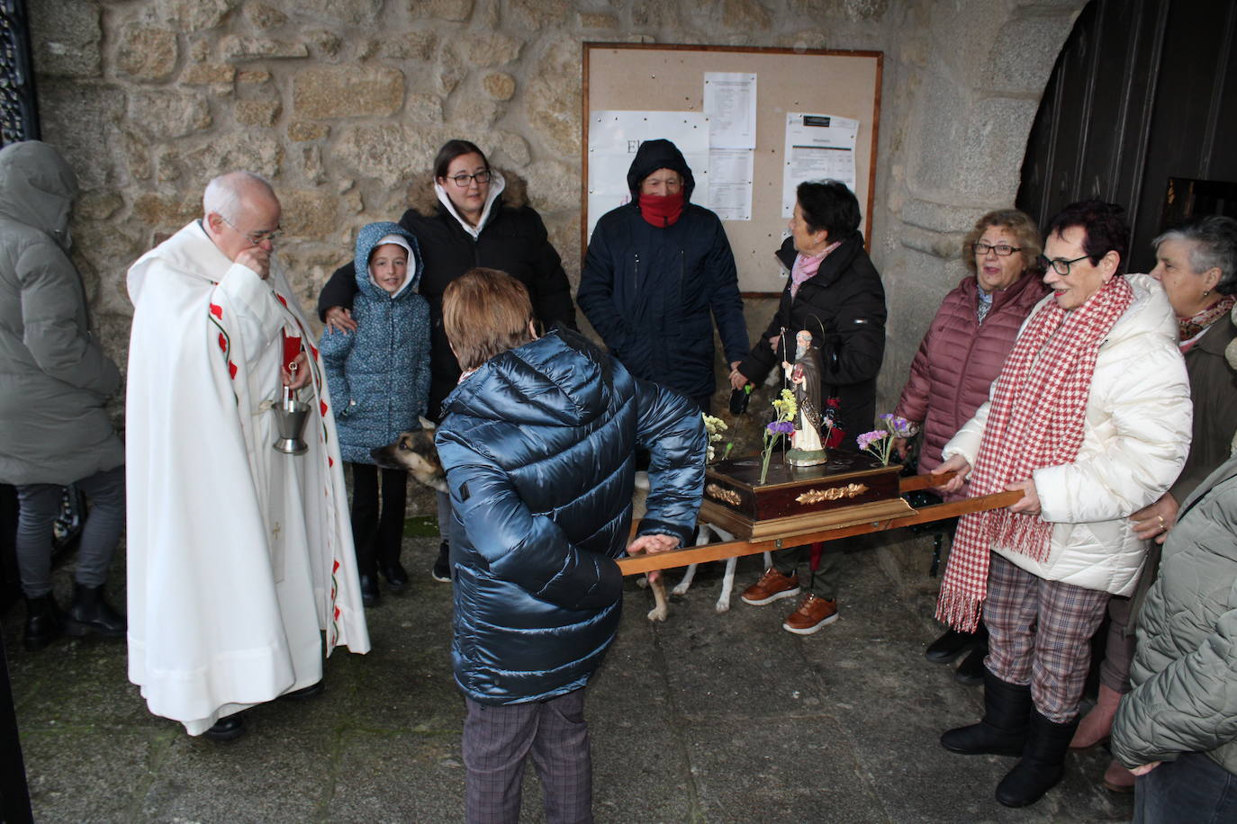 Sanchotello celebra la festividad de San Antón