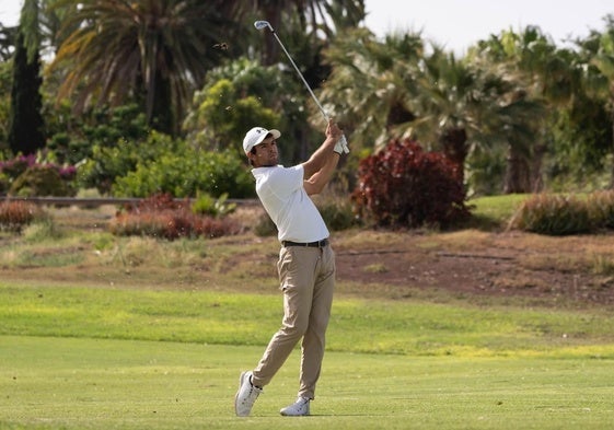 Luis Carlos González, durante un torneo del Alps Tour.