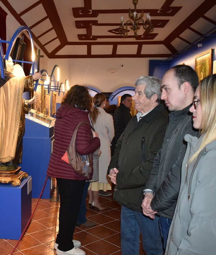 Imagen secundaria 2 - Recta final de la exposición &#039;De Claris Mulieribus&#039; en Alba de Tormes con más de 31.000 visitantes