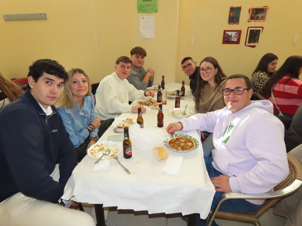 Buen sabor en la segunda jornada festiva de Palaciosrubios en honor a Las Candelas