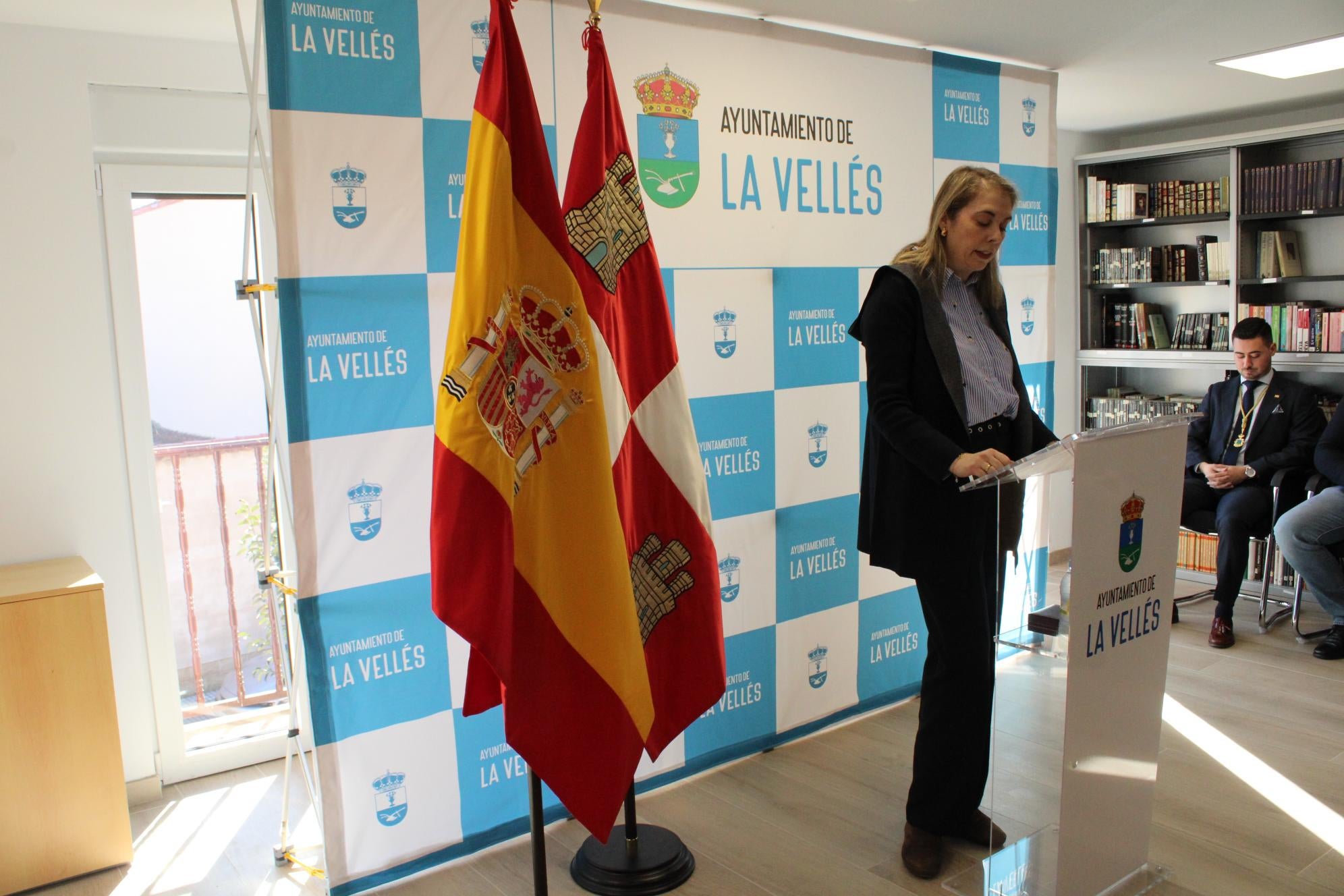 Medalla de Oro de La Vellés para el histórico bar Berme