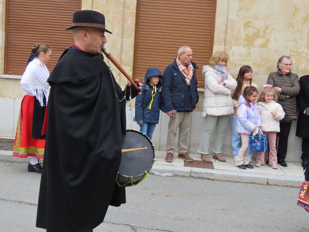 Babilafuente celebra San Blas con misa y bailes charros