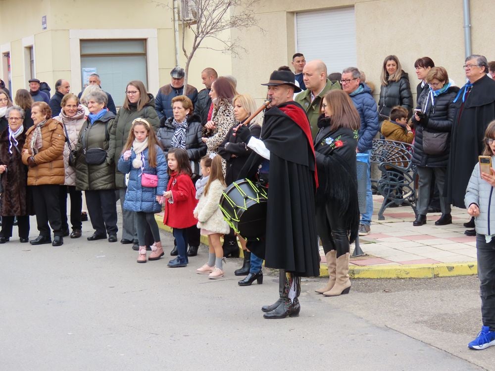 Babilafuente celebra San Blas con misa y bailes charros