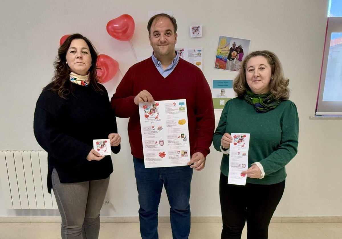 María Jesús Moro, Roberto Martín y Mercedes Martín.