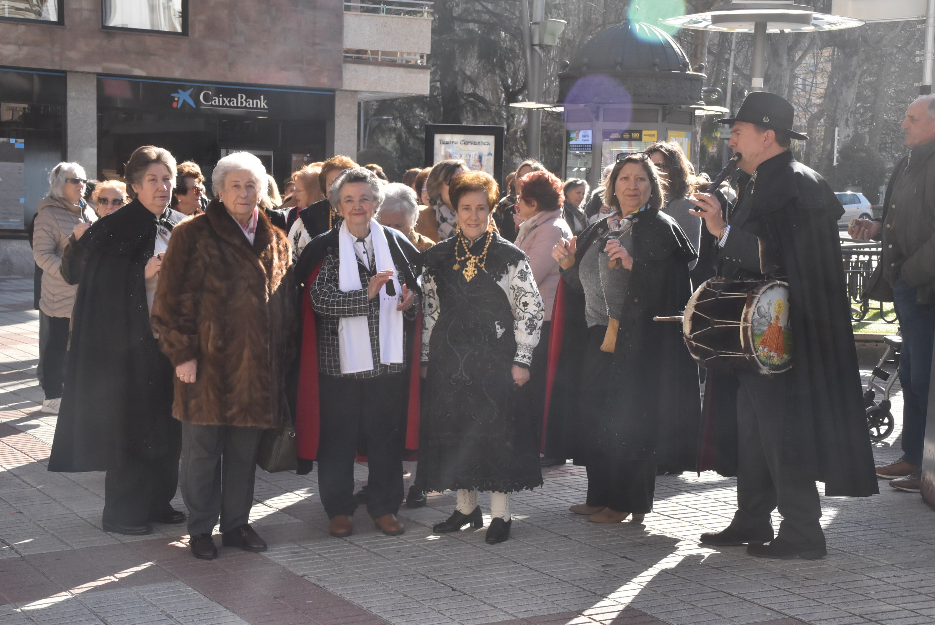 Las águedas de Béjar reclaman talleres textiles para engalanar la ciudad