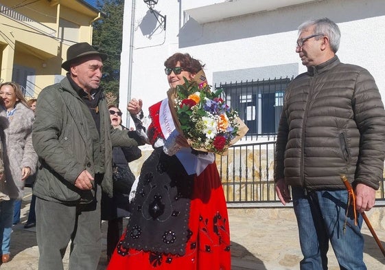 Entrega del bastón de mando a Belén Dortez Antona