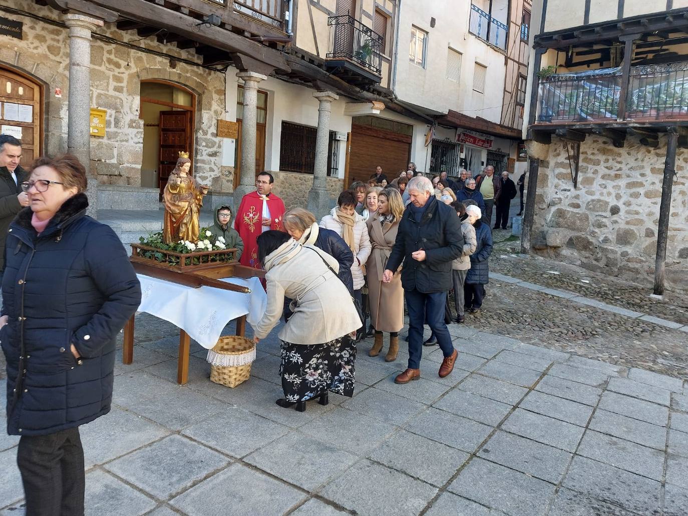 San Esteban de la Sierra honra a Santa Águeda