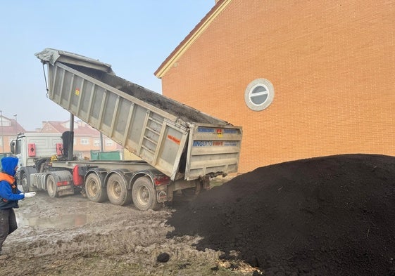 Compost recibido en el proyecto a cambio de restos vegetales.