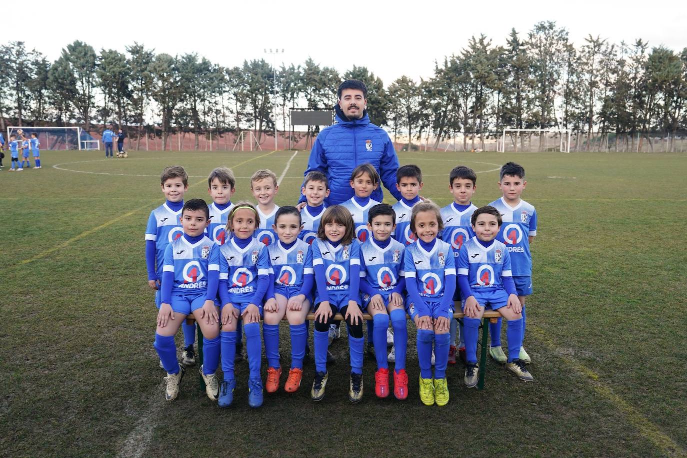 Arriba (de izquierda a derecha): Antonio José (entrenador). Medio (de izquierda a derecha): Marco, Diego, Mario, Ángel, Arán, Alex, Pablo y Sergio. Abajo (de izquierda a derecha): Marcos, Luca, Marcos, Daniel, Lucas, Biel y Martín. 