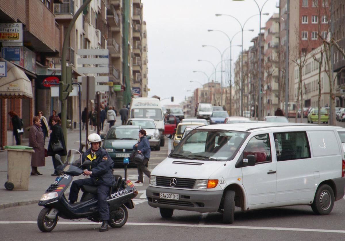 Imagen de una patrulla de la 'Policía de proximidad'.