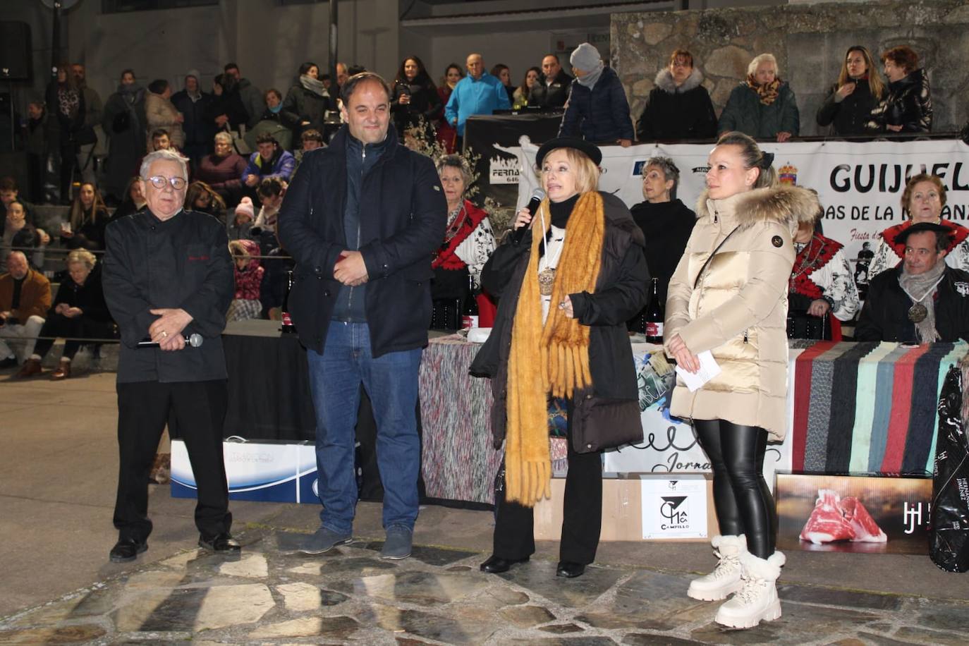 Guijuelo disfruta de su matanza nocturna