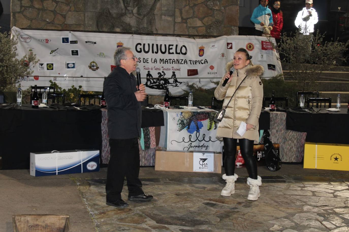 Guijuelo disfruta de su matanza nocturna