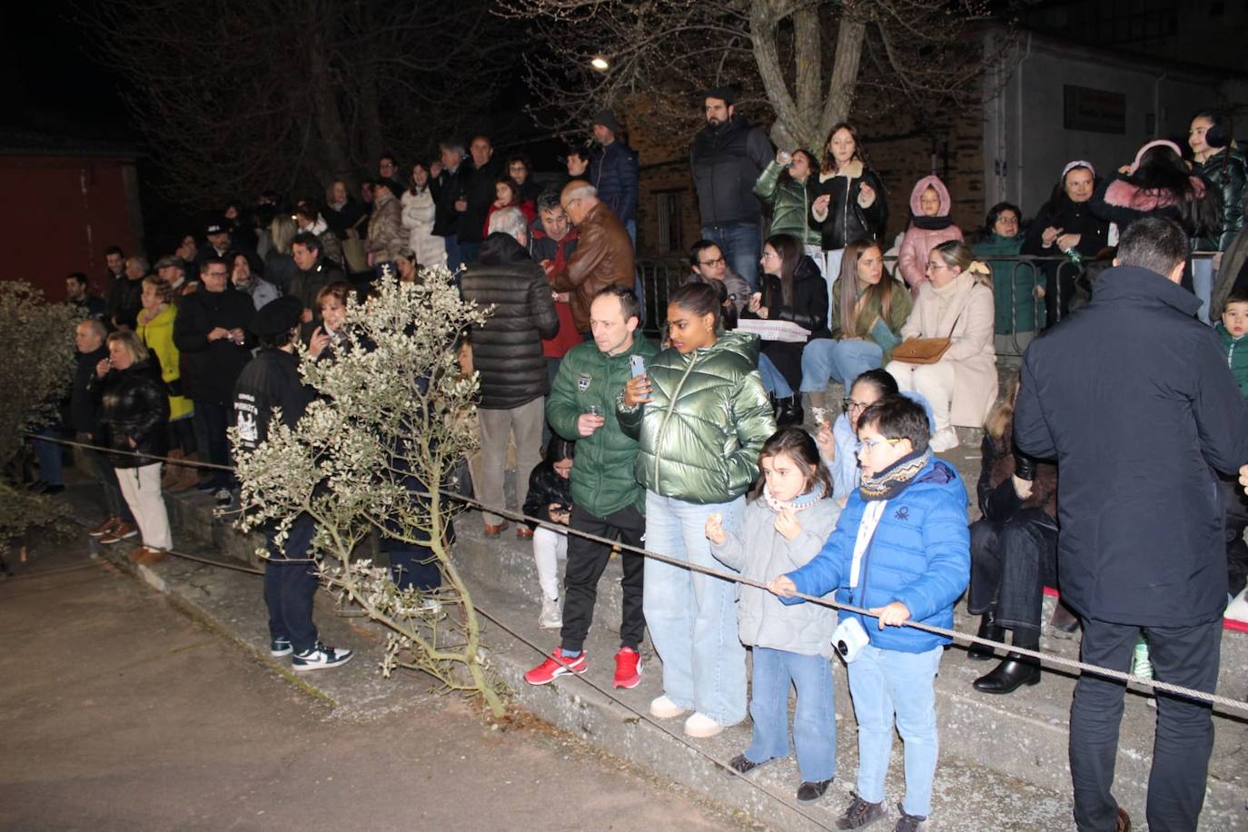 Guijuelo disfruta de su matanza nocturna